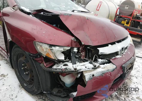 2009 Honda Civic Lx z USA, uszkodzony, nr VIN 19XFA165X9E009308